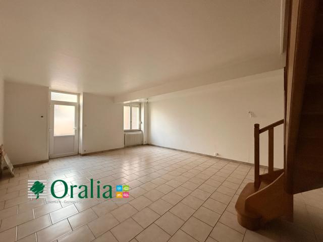 Location Appartement Place Jules Ferry, Tarare