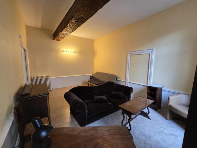 Location Appartement Place Léon Bourgeois, Reims