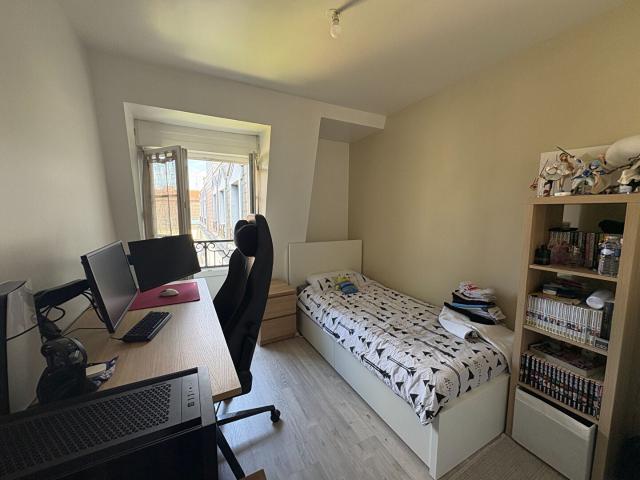 Location Appartement Place Léon Cassé, Corbeil Essonnes