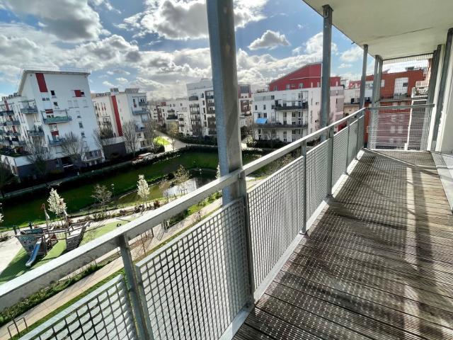 Location Appartement Place Louise de Vilmorin, Limeil Brévannes
