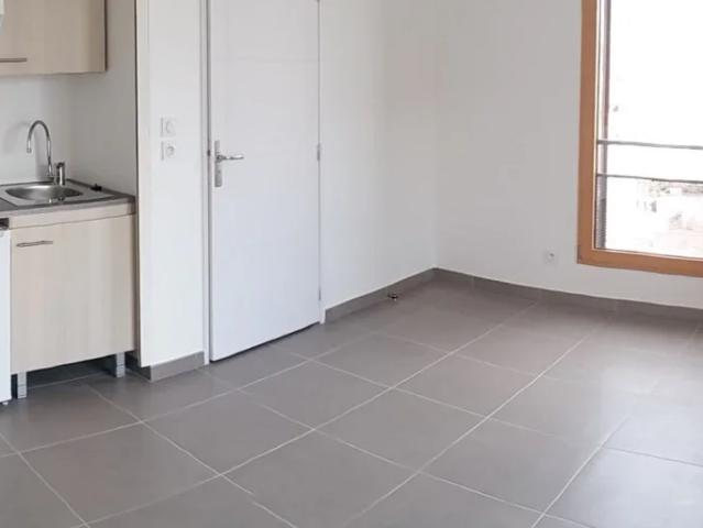 Location Appartement Place Marc Sangnier, Lyon