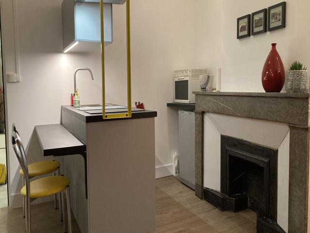 Location Appartement Place Miremont, Vienne