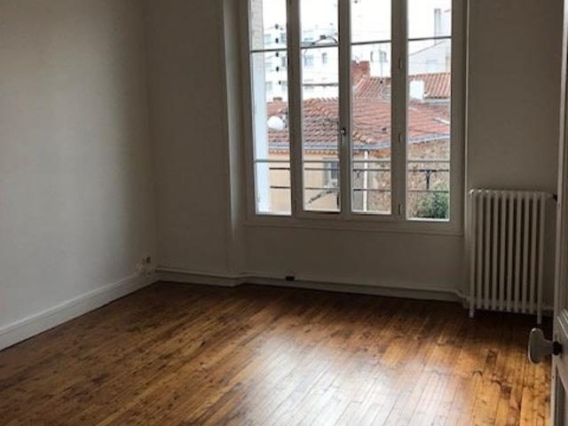 Location Appartement Place Napoléon, La Roche sur Yon
