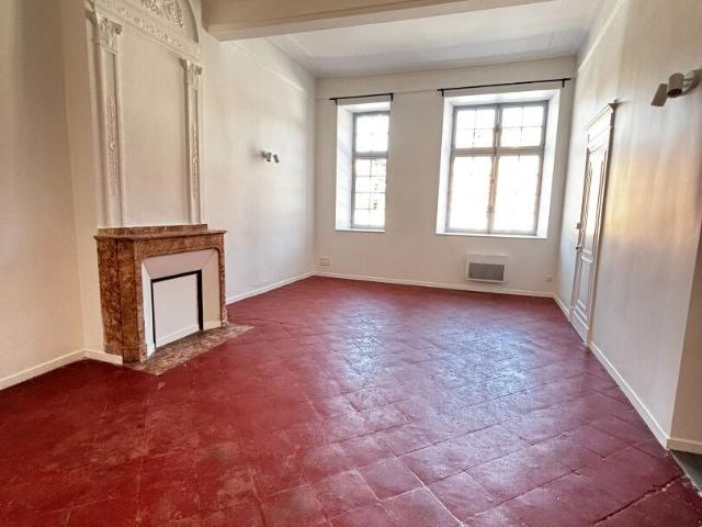 Location Appartement Place Nationale, Montauban