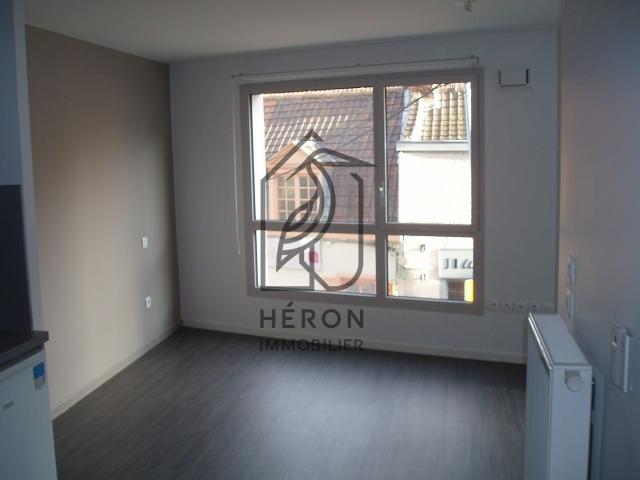 Location Appartement Place Philippe Lebon, Lille