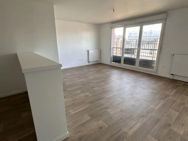 Location Appartement Place Pierre Semard, Montereau Fault Yonne