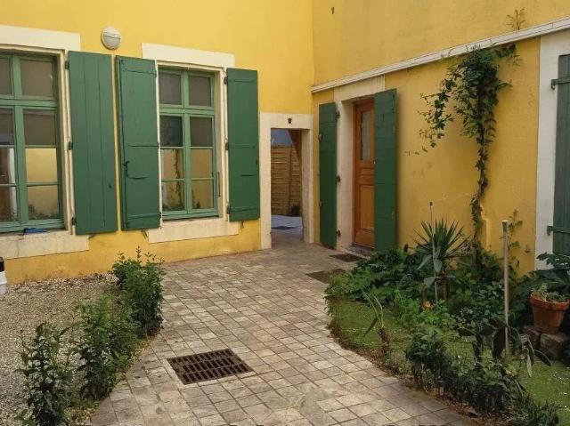 Location Appartement Place Pierre Semard, Béziers