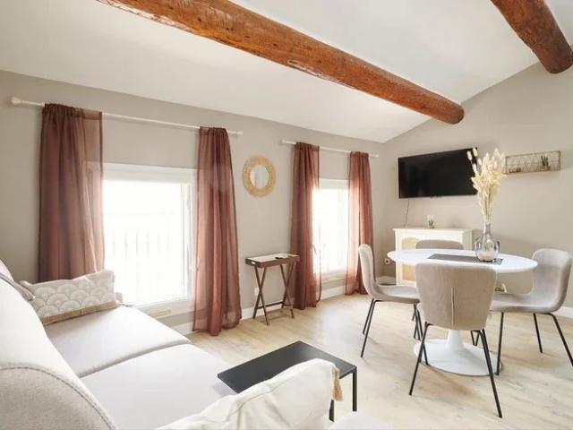 Location Appartement Place Pierre Semard, Béziers
