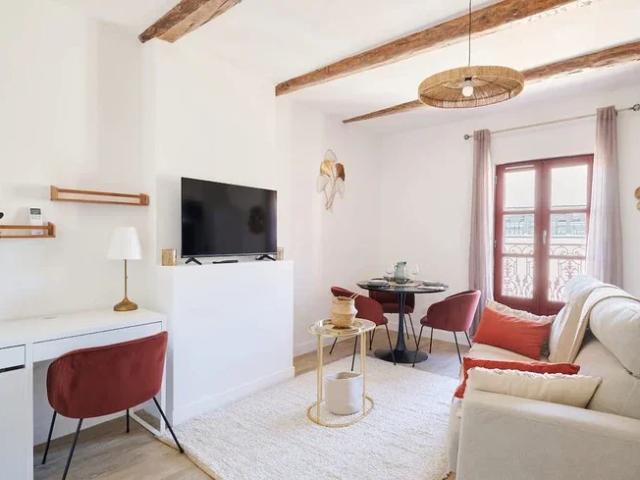 Location Appartement Place Pierre Semard, Béziers