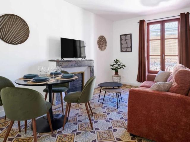 Location Appartement Place Pierre Semard, Béziers