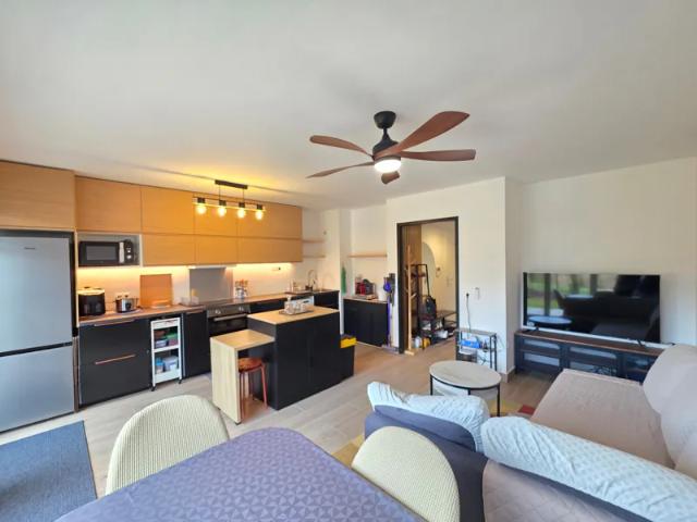 Location Appartement Place Pierre Semard, Saint Cyr l'École