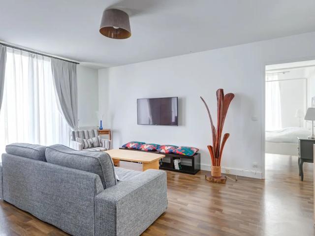 Location Appartement Place Ravezies, Bordeaux
