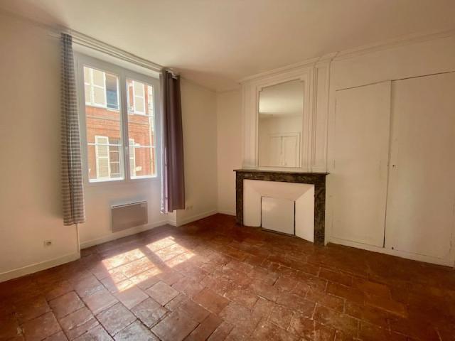 Location Appartement Place Rouaix, Toulouse