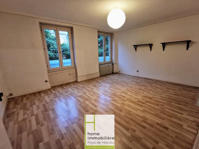Location Appartement Place Sainte Madeleine, Strasbourg