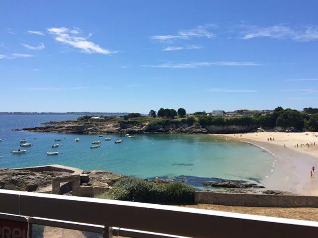 Location Appartement Plage du Pérello, Plœmeur
