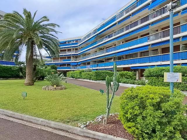 Location Appartement Promenade de l'Hippodrome, Cagnes sur Mer