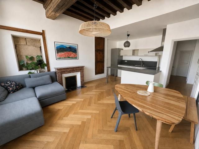 Location Appartement Quai Nicolas Rolin, Dijon