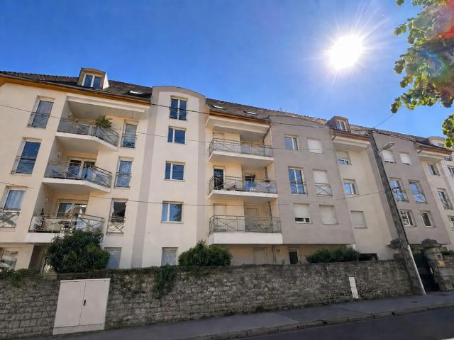 Location Appartement Quai Nicolas Rolin, Dijon