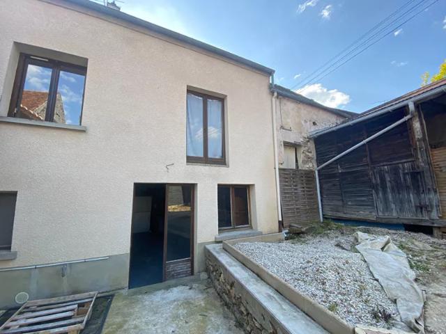 Location Appartement Quai Amédée Couesnon, Château Thierry