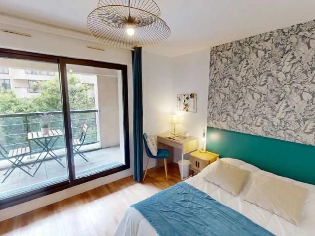 Location Appartement Quai Charles Pasqua, Levallois Perret
