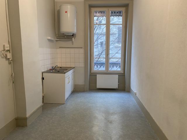 Location Appartement Quai Claude Bernard, Lyon