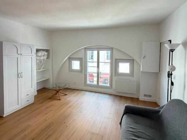 Location Appartement Quai d'Austerlitz, Paris