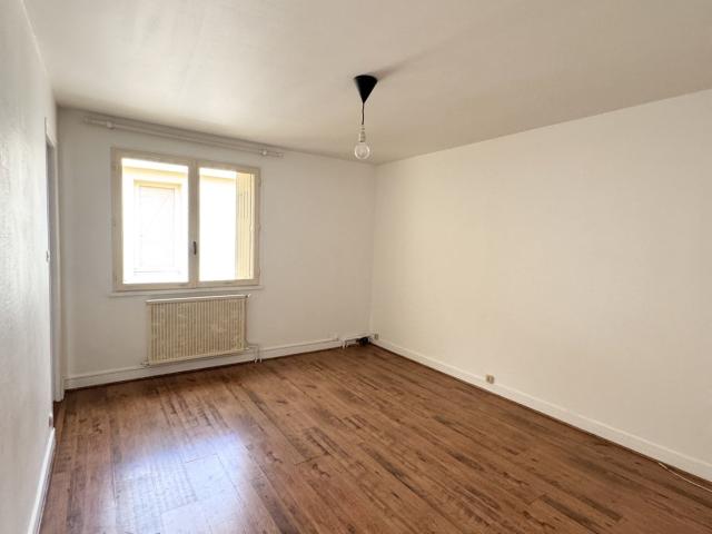 Location Appartement Quai de la Monnaie, Bordeaux