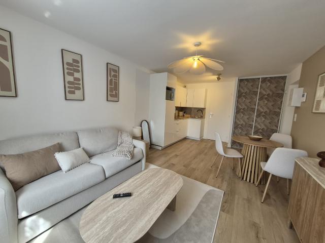 Location Appartement Quai de Portillon, Tours