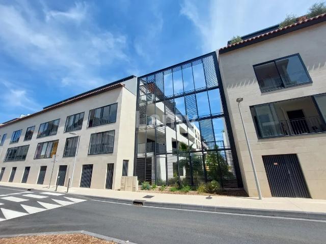 Location Appartement Quai de Toulon, Marseillan