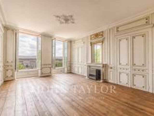 Location Appartement Quai des Chartrons, Bordeaux