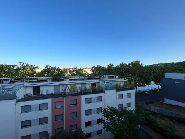 Location Appartement Quai des Étroits, Lyon