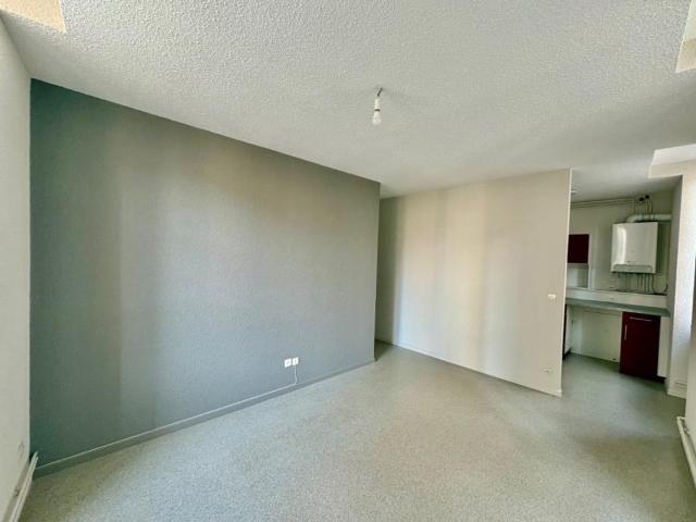 Location Appartement Quai Général Leclerc, Le Coteau