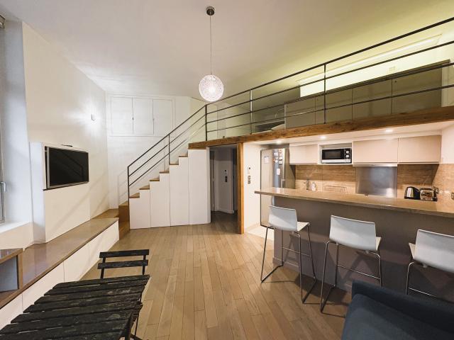Location Appartement Quai Henri IV, Paris