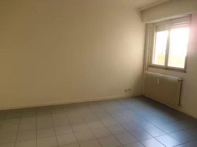 Location Appartement Quai Lezay Marnésia, Strasbourg