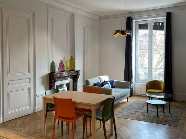 Location Appartement Quai Saint Vincent, Lyon