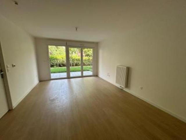 location appartement quievrechain 2 pièces 46 m2 nord 59920 831 € / mois