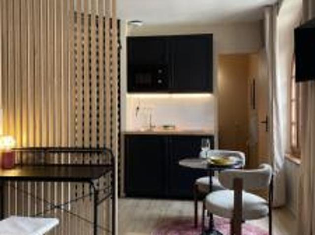 location appartement rennes 1 pièce 17 m2 ille et vilaine 35000 785 € / mois
