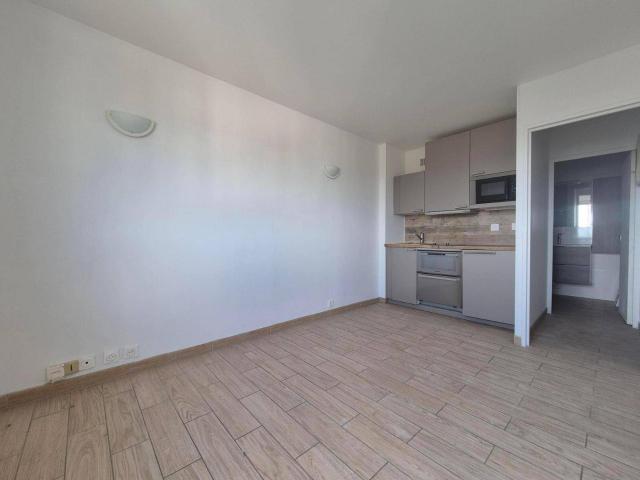 Location appartement rénové 1 pièce 28.67 m² à Mâcon 71000 5 570 €