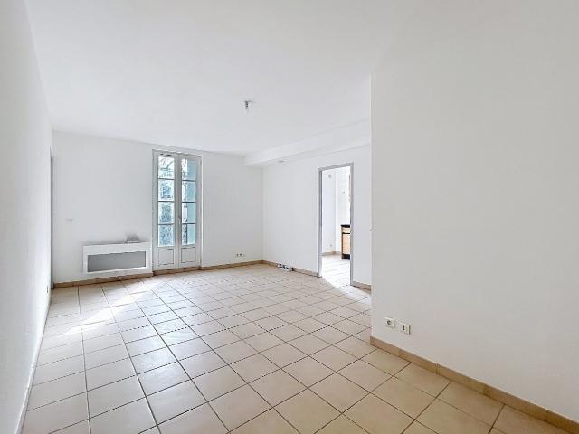 Location appartement rénové Montagnac, 53m² 2 pièces 569€ avec balcon