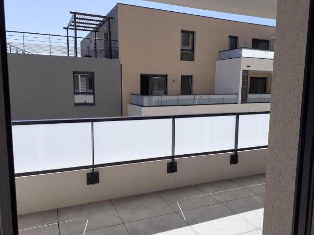 Location appartement récent 1 pièce 27.55 m² à Montpellier 34000