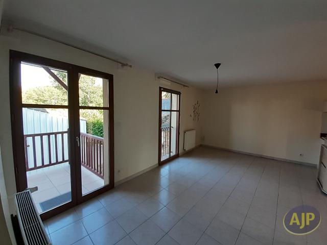 Location appartement Redon: 672 € AJP Immobilier Redon