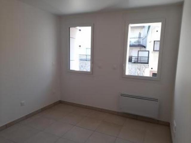location appartement reims 1 pièce 20 m2 marne 51100 439 € / mois