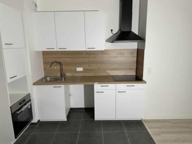 location appartement reims 3 pièces 68 m2 marne 51100 816 € / mois