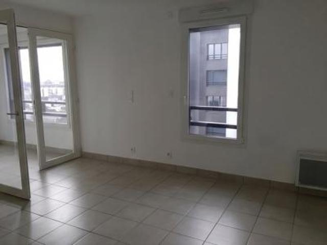 location appartement reze 2 pièces 43 m2 loire atlantique 44400 656 € / mois