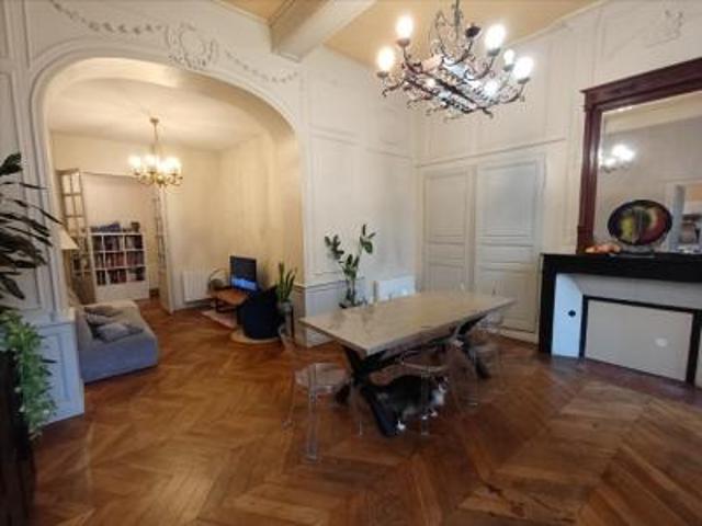 location appartement riom 4 pièces 105 m2 puy de dome 63200 1170 € / mois