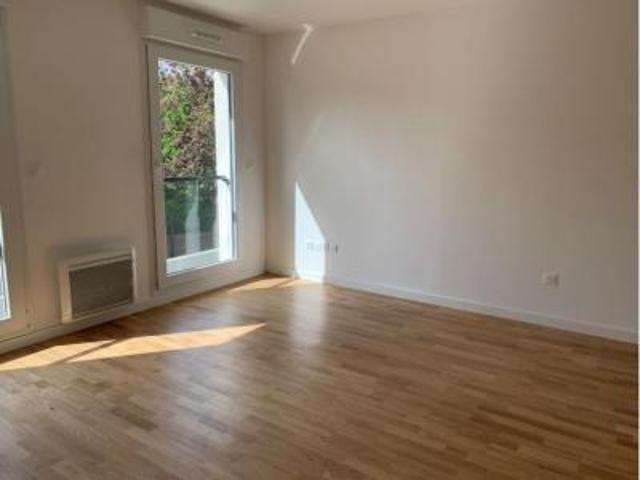 location appartement ronchin 1 pièce 29 m2 nord 59790 521 € / mois