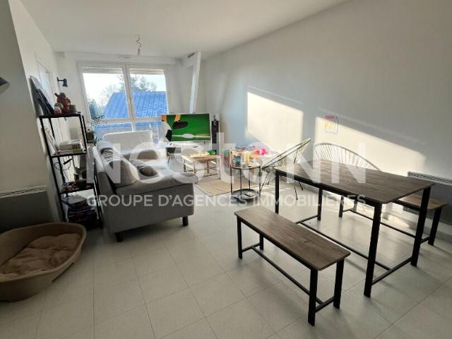 Location Appartement Rond Point de la République, Locminé
