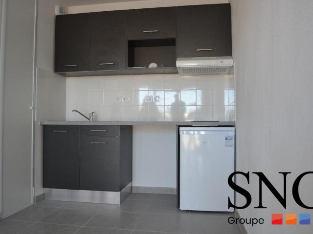 Location Appartement Rond Point Youri Gagarine, Béziers
