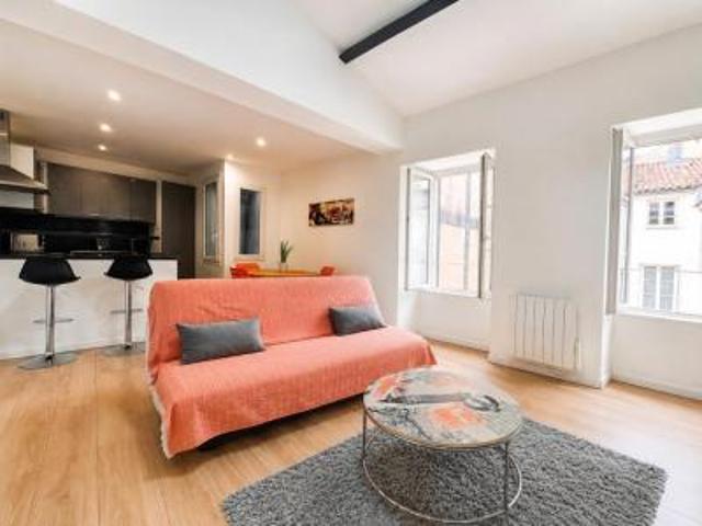 location appartement rochelle 3 pièces 41 m2 charente maritime 17000 780 € / mois