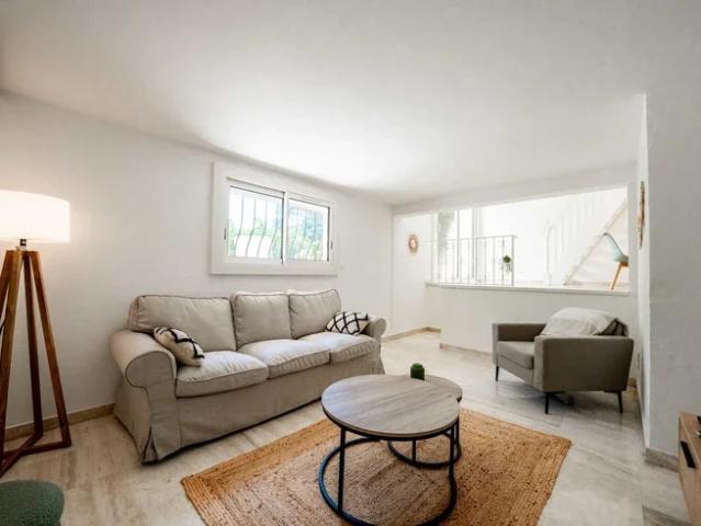 Location House Route d'Antibes, Biot